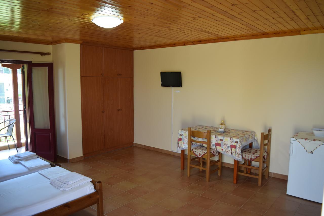 Apartmán To Agridi Tsoukaládhes Exteriér fotografie