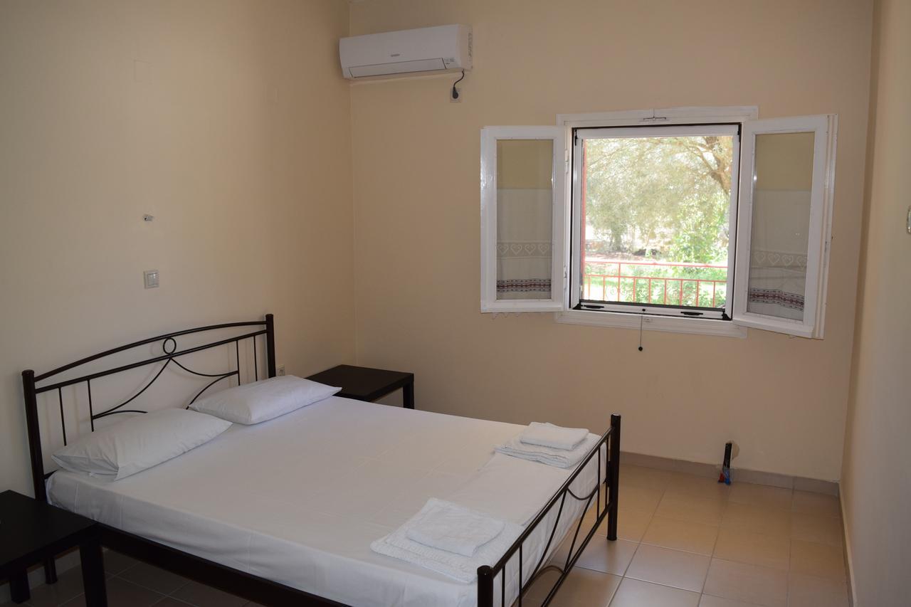 Apartmán To Agridi Tsoukaládhes Exteriér fotografie